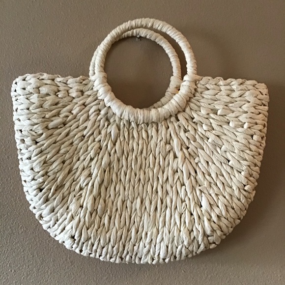 NEW Handmade 100% Paper Straw Handbag (16”x16”) - Picture 2 of 3